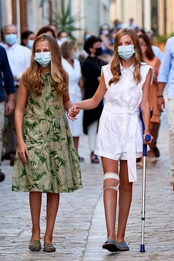 TrivDaily - 17 times the royals have sported injuries 54 infanta-sofia-injury