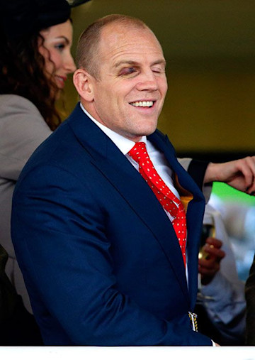 TrivDaily - 17 times the royals have sported injuries 68 mike-tindall-black-eye