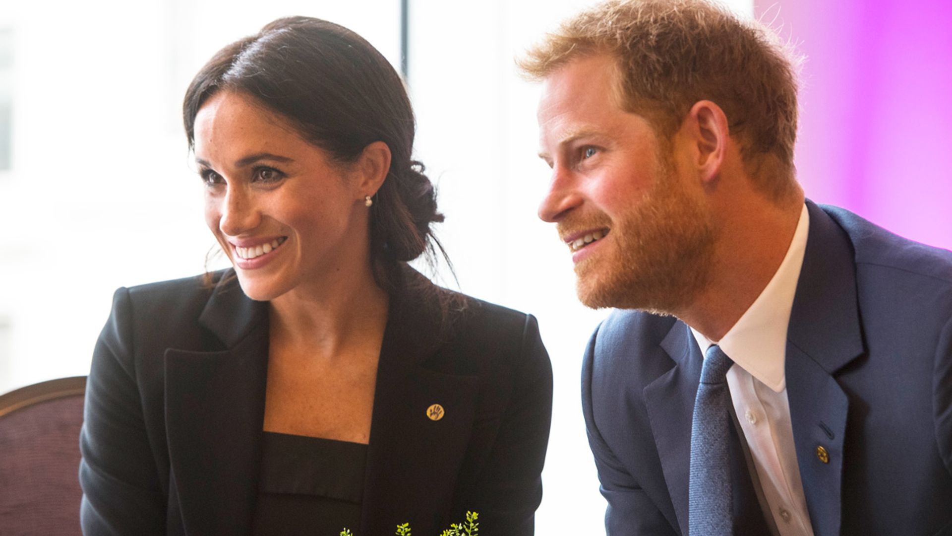 Meghan Markle and Prince Harry spotted on romantic date night All the(01)