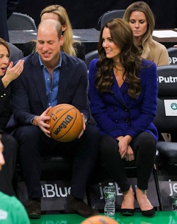 Trivdaily - Prince William And Princess Kate Surprise Crowds At Boston Nba Game 57 Kate=Wills-Basketball-1