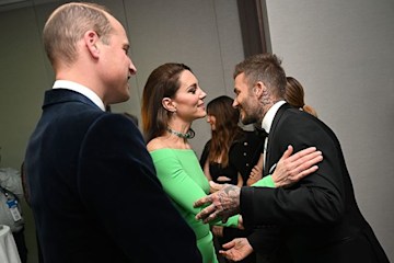 Trivdaily - Prince William And Princess Kate Join David Beckham For Star-Studded Earthshot Prize 60 Princess Kate Is Kissed By David Beckham