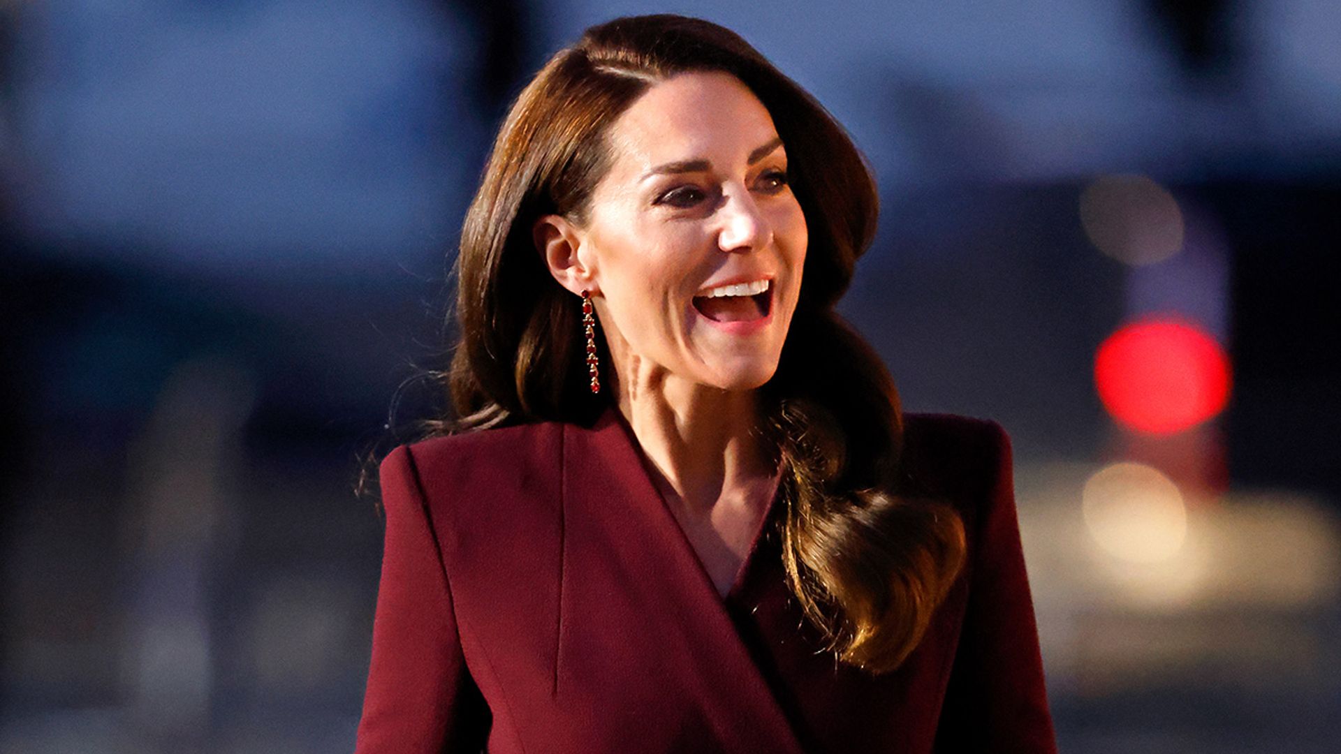 Kate Middleton Looks So Festive In Photo Released Ahead Of Christmas ...