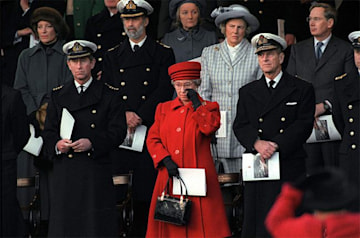 The Queen crying over royal yacht