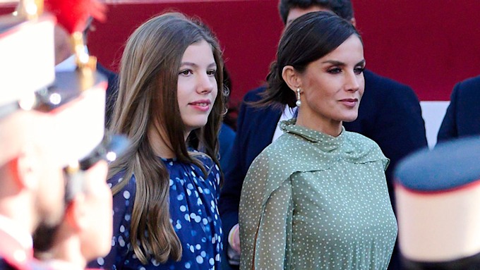 Infanta Sofia and Queen Letizia