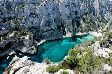 The sheer beauty of the French 'calanques' - the Mediterranean 'fjords ...