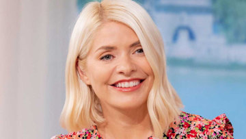 holly-willoughby-holiday-secrets