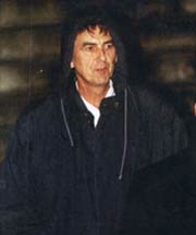 GEORGE HARRISON HAS SURGERY FOR LUNG CANCER HELLO   George2b 